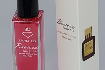 عطر ادکلن 33میل باکارات رژ قرمز کمپانی آرومارکس Baccarat Rouje 540