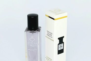عطر ادکلن 33میل تام فورد فاکینگ فابولوس کمپانی آرومارکس TOM FORD FUCKING FABULOUS
